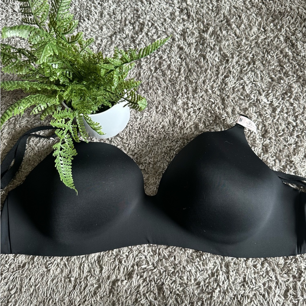 NTW Black Bra - Victoria’s Secret